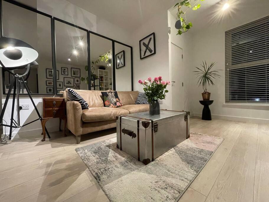 Luxury 1 Bed Ipswich Marina Apartment Free Parking Bagian luar foto