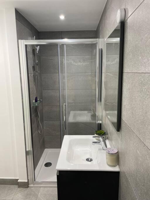 Luxury 1 Bed Ipswich Marina Apartment Free Parking Bagian luar foto