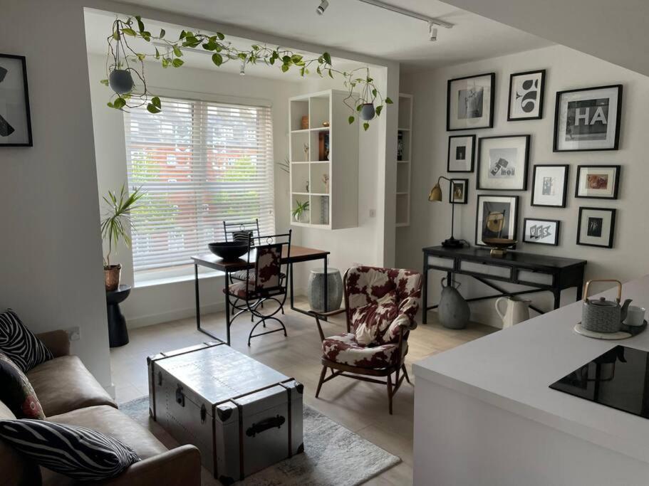 Luxury 1 Bed Ipswich Marina Apartment Free Parking Bagian luar foto
